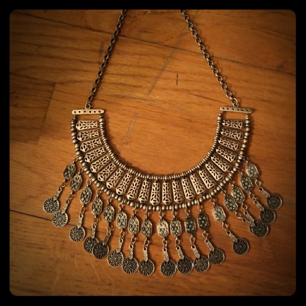 statement necklace